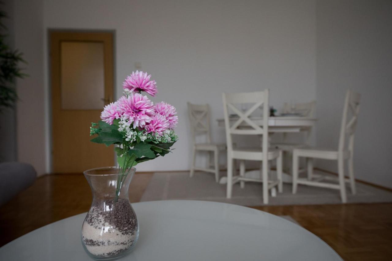 Apartman Ana Apartment Osijek Luaran gambar