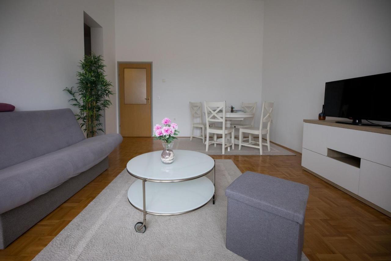 Apartman Ana Apartment Osijek Luaran gambar