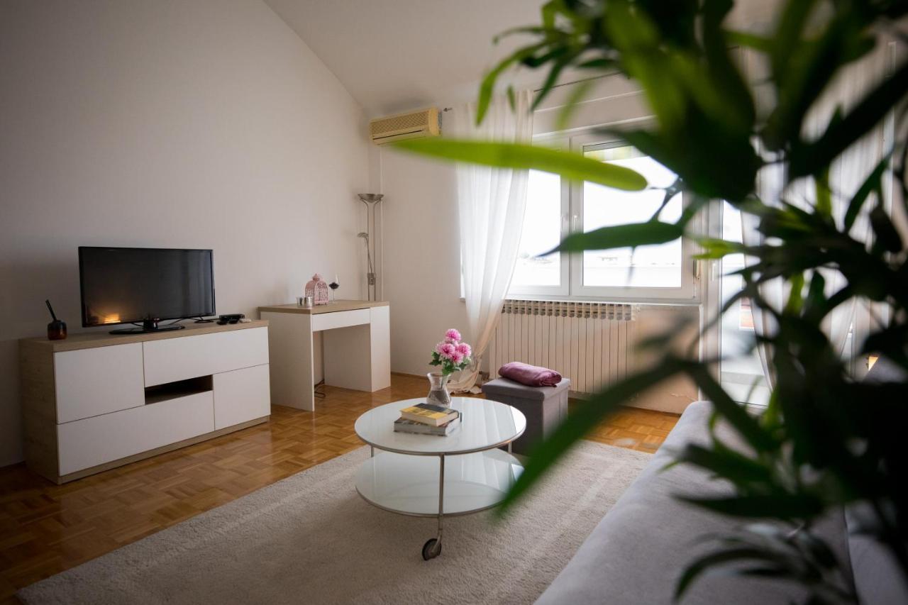 Apartman Ana Apartment Osijek Luaran gambar